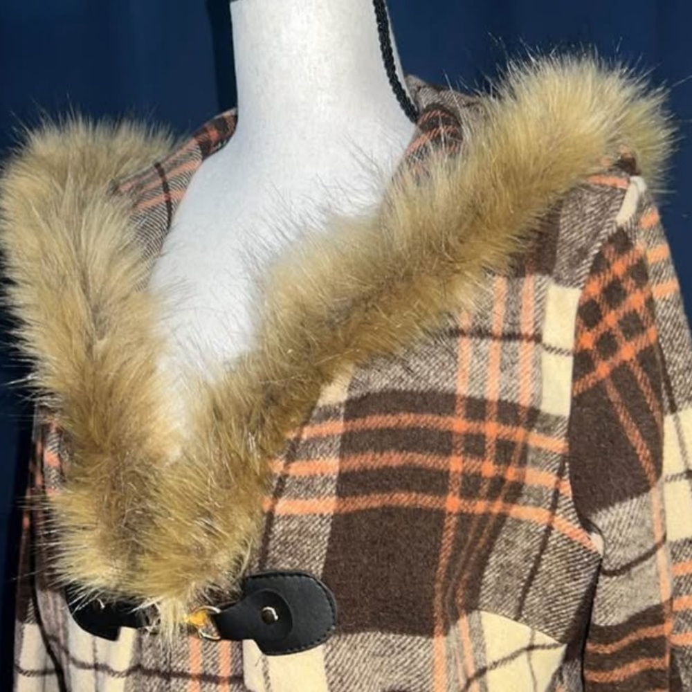 Plaid casmisa Hooded Coat with Faux Fur trim